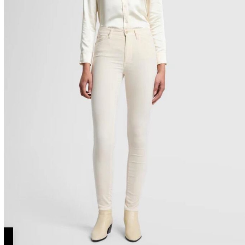 Nwt 7 For All Mankind Cream Lightweight Skinny Jeans